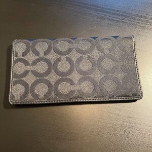 Coach Black Checkbook Slipcover Gray Inside "C" Logo